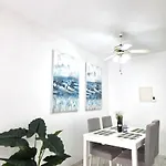 H&o Mia Sea View House *